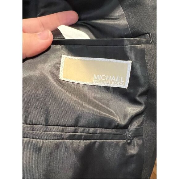 Michael Michael Kors Black Tux Top Men’s Size 50R 54% Polyester 44% Wool 2% Elas - Picture 9 of 16
